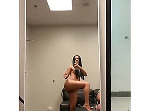 Squirt and Scrub Soaking Service