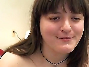 Jessica Lincoln gets her pussy demolished by gfs fist