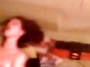 Mujer de verija grande