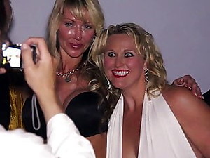 Godage exhib e montagne et au port entre COPINES !